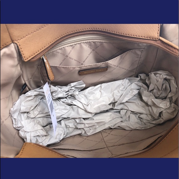 MWT Michael Kors  signature tote + wallet SET - Picture 4 of 6